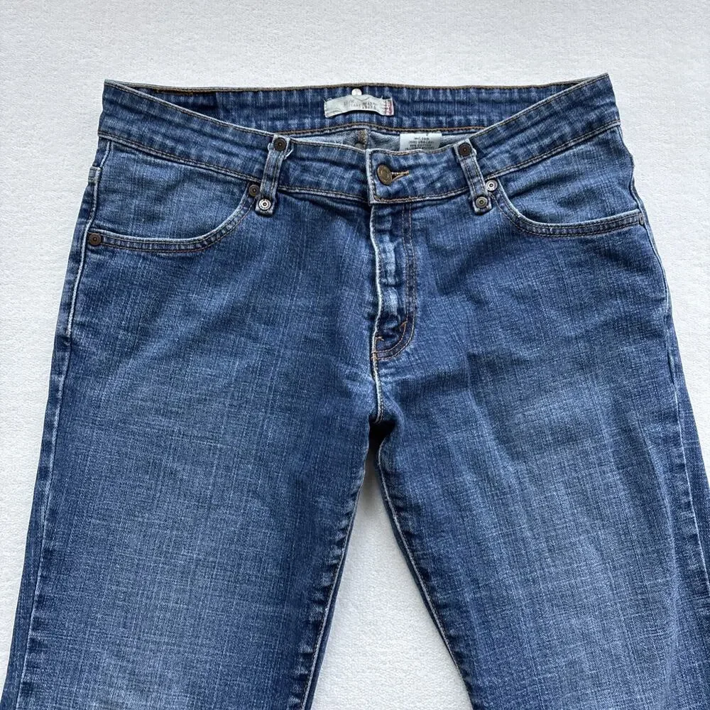 Levis Women Jeans Size 12 537 Low Flare Blue Medium‎ Wash Denim (approx 32x28)